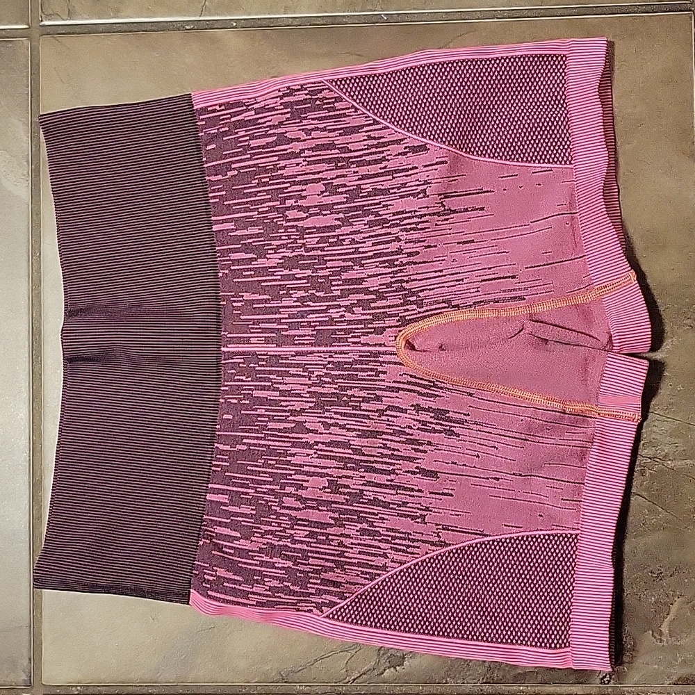 Lululemon Sculpt Short